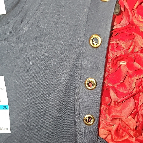 Michael Kors NWT Navy Sleeveless Top with Gold Eyelets Size XLarge - Picture 3 of 7